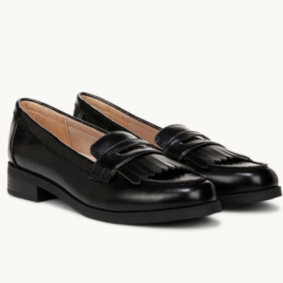 LifeStride Santana Loafer - Picture 1 of 8